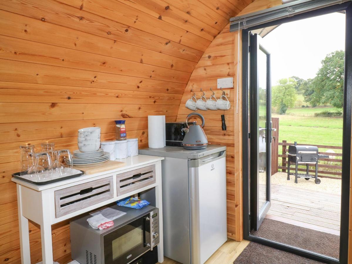 The Pod At Bank House Farm Villa Stafford Exteriör bild